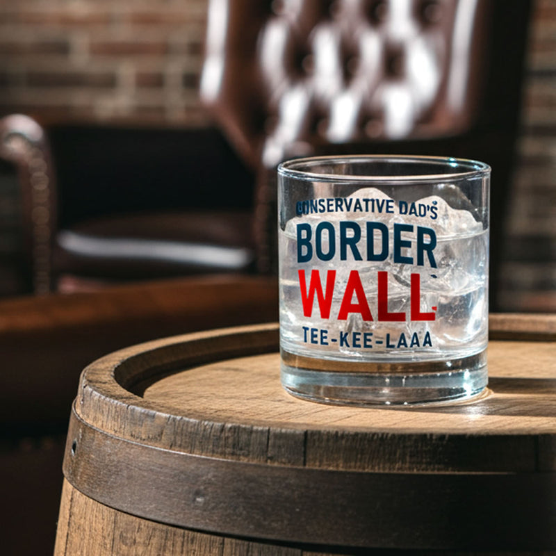 Border Wall Tee Kee Laaa Rocks Glass