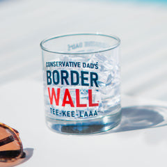 Border Wall Tee Kee Laaa Rocks Glass